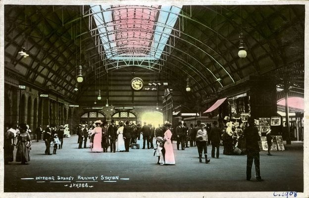 A postcard from c.1908 from the City of Sydney Archives:000245, showing commuters at the Grand Concourse at Sydney's Central Station. 