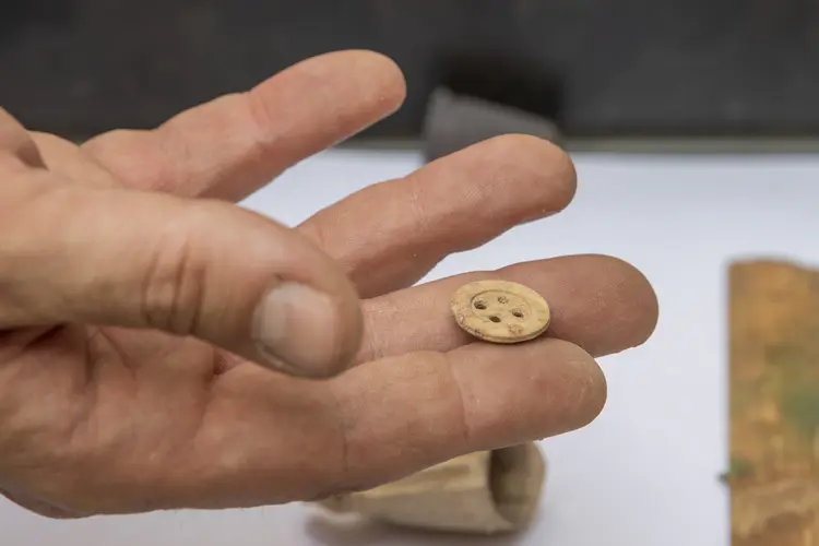Bone button dating to mid 19th century