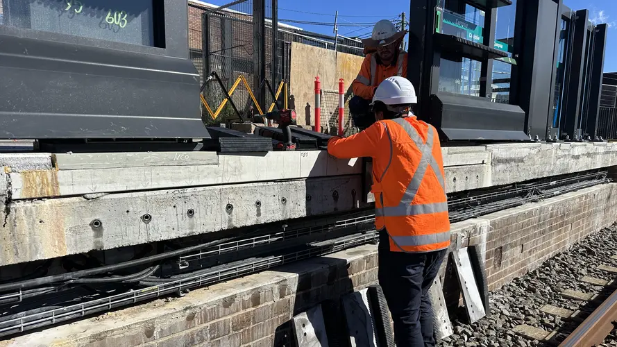 Campsie Station 
